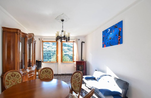 Recco Apartamento | Impresionante apartamento en Recco con.