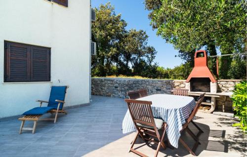 Sucuraj Apartamento | Awesome Apartment In Sucuraj With Wifi