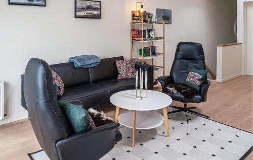 Thorsminde Apartamento | Awesome Apartment In Ulfborg With Sauna