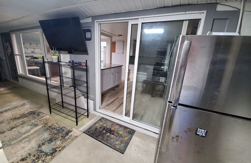 Fort Walton Beach Casa | Awesome Backyard in Family Walking & Biking Neighborhood! UPDATED LIKE NEW!