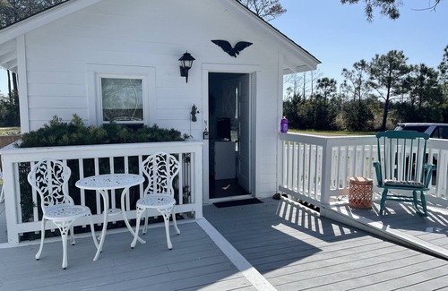 Davis Cabaña | Awesome Cape Lookout Cottage Waterfront