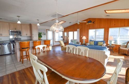 South Nags Head Casa | Awesome 'D' has a hot tub for your family vacation entertainment