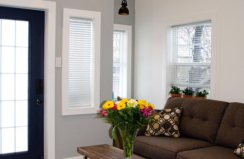 Historic Downtown Fernie Casa | Mountain Time Guest Studio