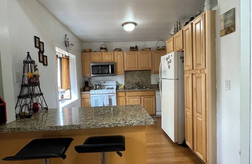 Big Bear Lake Cabaña | Super Cute Eagle Point Cottage, convenientemente ubicado, cerca de todo!