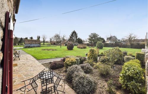 Saint-Brice-de-Landelles Casa | Awesome Home In Saint-Brice-De-Landell
