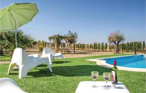Villanueva del Duque Casa | Awesome Home In Villanueva Del Duque