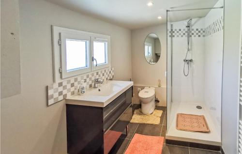 Saint-Ouen-les-Vignes Casa | Awesome Home In Saint Ouen Les Vignes