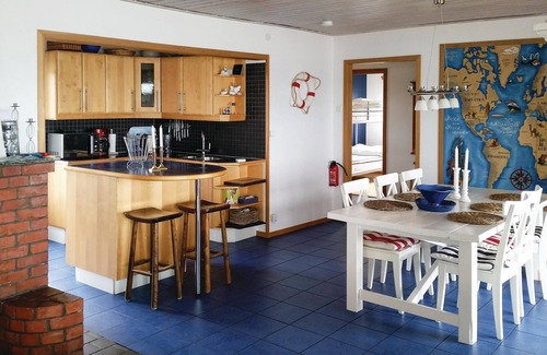 Asa Casa | Impresionante casa en åsa con vistas al.