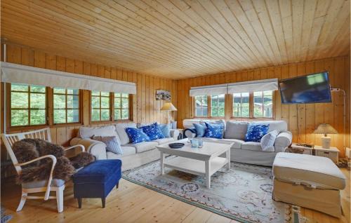 Maribo Casa | Awesome Home In Askø With Wifi