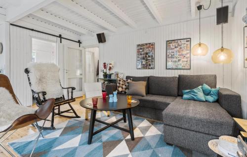 Hoeve Strand Casa | Awesome Home In Asnæs With Wifi