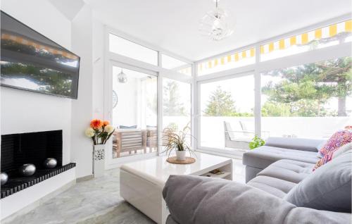 Torrequebrada Casa | Awesome Home In Benalmádena With Sauna