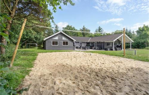 Blavand Casa | Awesome Home In Blåvand With Sauna