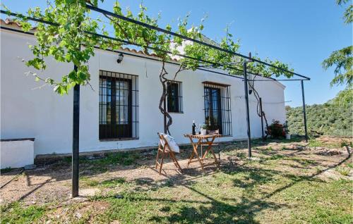 Constantina Casa | Awesome Home In Constantina With Wifi