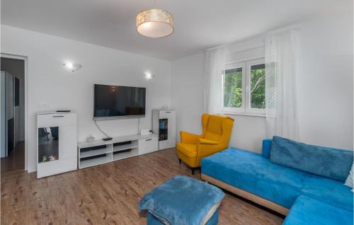 Vinodolska opcina Casa | Awesome Home In Drivenik With Jacuzzi