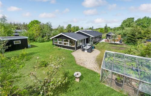 Øer Strand Casa | Awesome Home In Ebeltoft With Sauna
