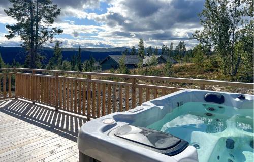 Sor-Fron Casa | Awesome Home In Gålå With Sauna