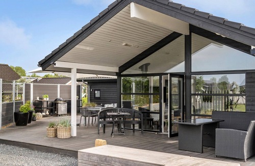 Flovt Strand Casa | Impresionante casa en Haderslev con.