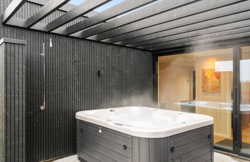 Flovt Strand Casa | Impresionante casa en Haderslev con.