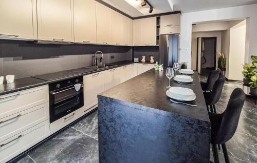Kamien Pomorski Casa | Awesome Home In Kamien Pomorski