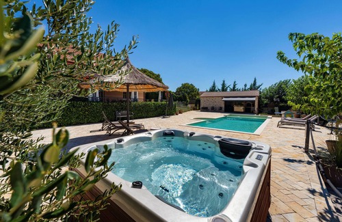 Kakma Casa | Impresionante casa en Kakma