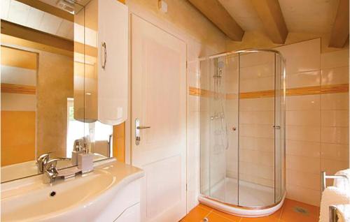 Bartici Casa | Awesome Home In Labin With Sauna