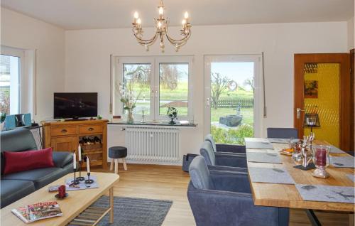 Hunerbach Casa | Awesome Home In Müllenbach With Kitchen