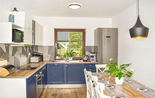 Miroszewo Casa | Awesome Home In Nowe Warpno With Wifi