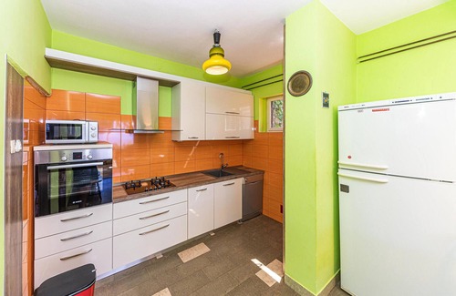 Businci Casa | Impresionante casa en Okrug Gornji con.