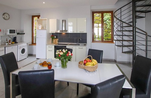 Privas Casa | Impresionante casa en Privas con sauna