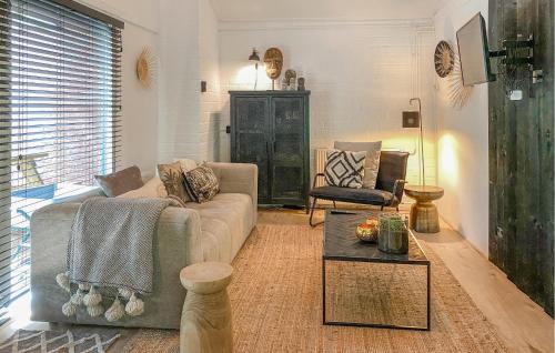 Rheezerveen Casa | Awesome Home In Rheezerveen With Sauna