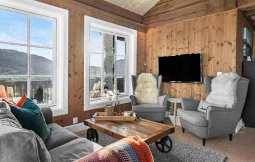 Atra Casa | Awesome Home In Rjukan With Wifi