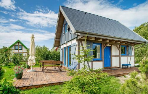 Debina Casa | Awesome Home In Rowy With Wifi