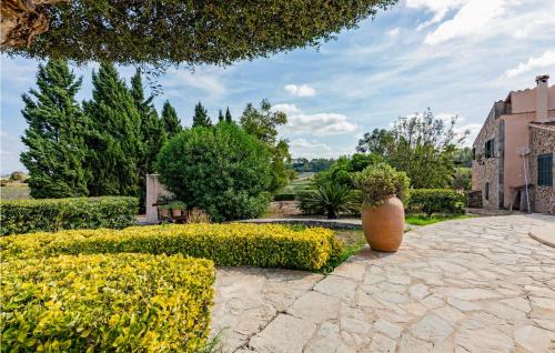 Sineu Casa | Awesome Home In Sineu