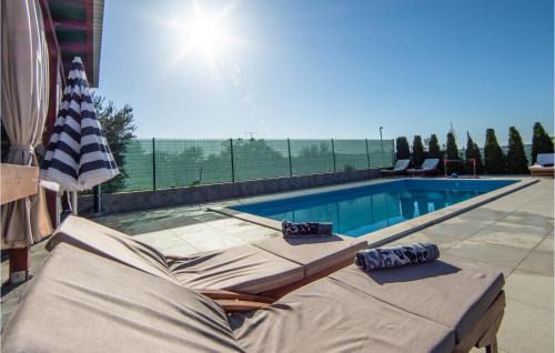 Dracevac Casa | Awesome Home In Split With Wifi