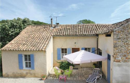 Saint-Julien-de-Peyrolas Casa | Awesome Home In St Julien De Peyrolas
