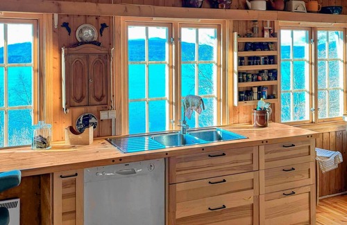 Stangvik Casa | Impresionante casa en Stangvik con WiFi