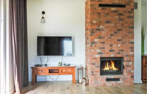 gmina Wolin Casa | Awesome Home In Sulomino With Kitchen