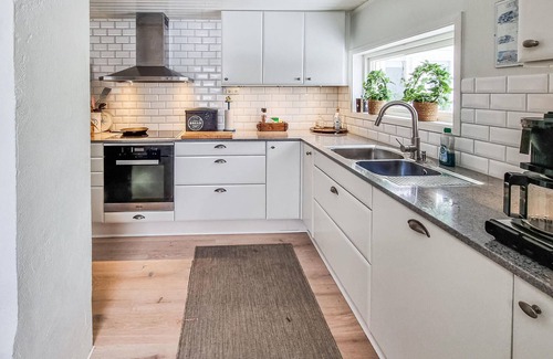 Henan Casa | Impresionante casa en Svineviken