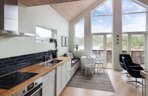 Bomlo Casa | Impresionante casa en Urangsvåg con.