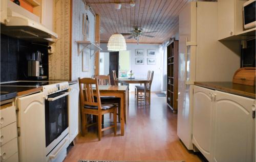Vittsjo Casa | Awesome Home In Vittsjö