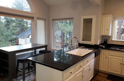 Montgomery Estates Casa | Awesome House/ Near Casinos, Hiking, Skiing & Lake