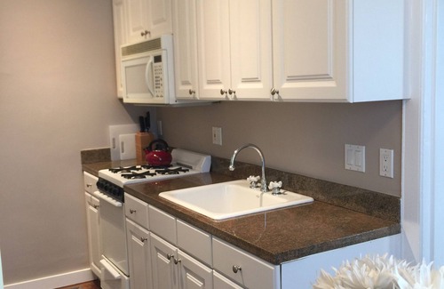 Chinatown Apartamento | Nob Hill Studio Disponible pronto, septiembre de 2019