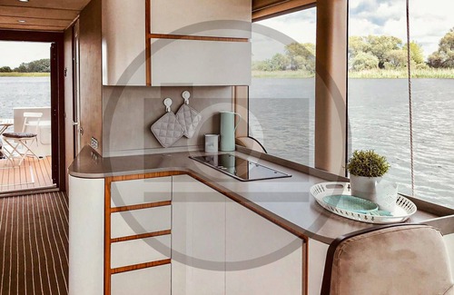 Havelsee Alquiler De Eote | Impresionante barco en Neuruppin con.