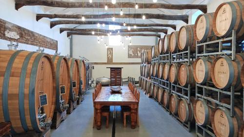 Drakenstein Cama Y Desayuno | Ayama Wine Farm - Manor House