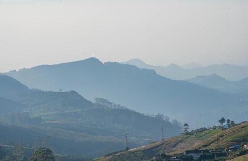 Nuwara Eliya Cabina | Ayona Misty Hills Cottage Nuwara Eliya