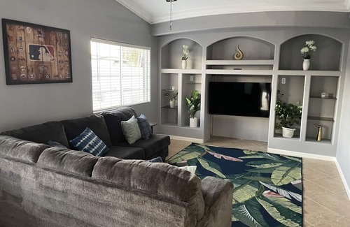 Maryvale Casa | AZ Super Bowl & Spring Training Get-Away