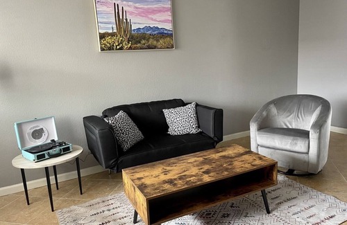 Maryvale Casa | AZ Super Bowl & Spring Training Get-Away