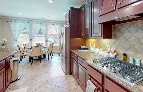 Cypress Casa | Azal House | Luxe house in Cypress with a pool, hot tub, & gourmet kitchen