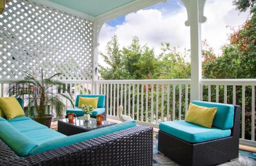 Historic Downtown Savannah Cama Y Desayuno | Azalea Inn and Villas