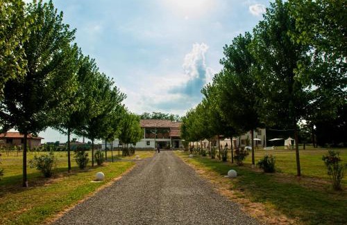 Bregnano Cama Y Desayuno | Azienda agricola La Macina